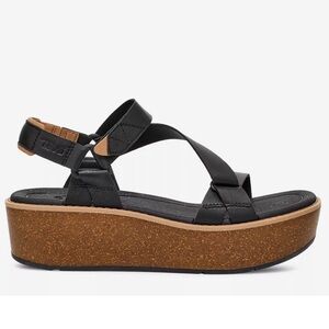 Teva Madera Platform Sandal Black Size 8